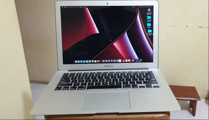 MacBook Air 2017 Core i5 SSD 128GB RAM 8GB Normal Nominus Harga Pass