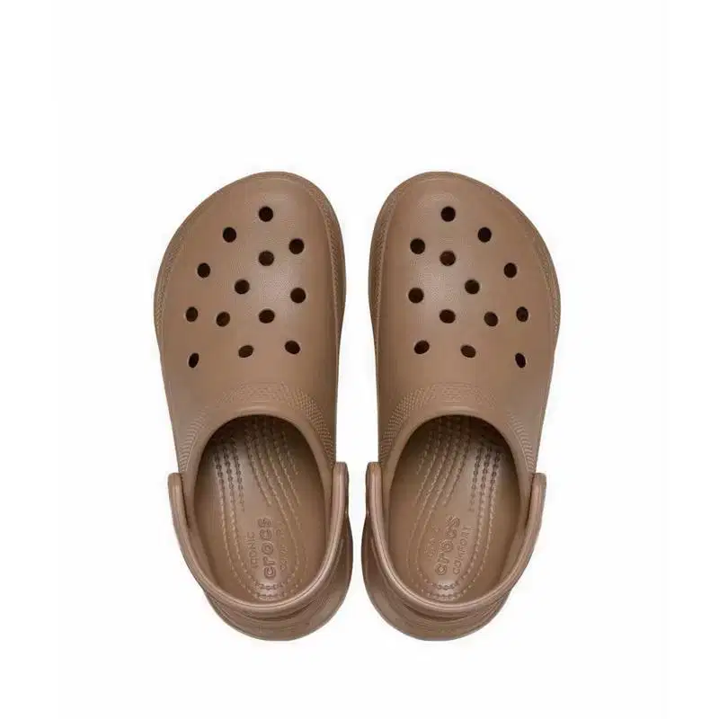 Sendal Crocs terbaru