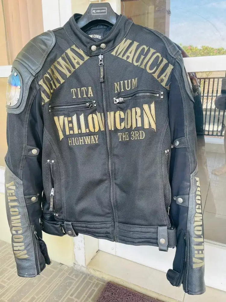 Jaket Yellow Corn