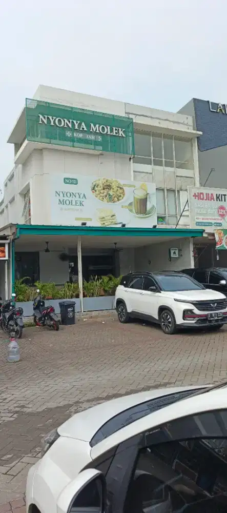 LOWONGAN KERJA WAITERS n HELPER DAPUR PRIA/WANITA