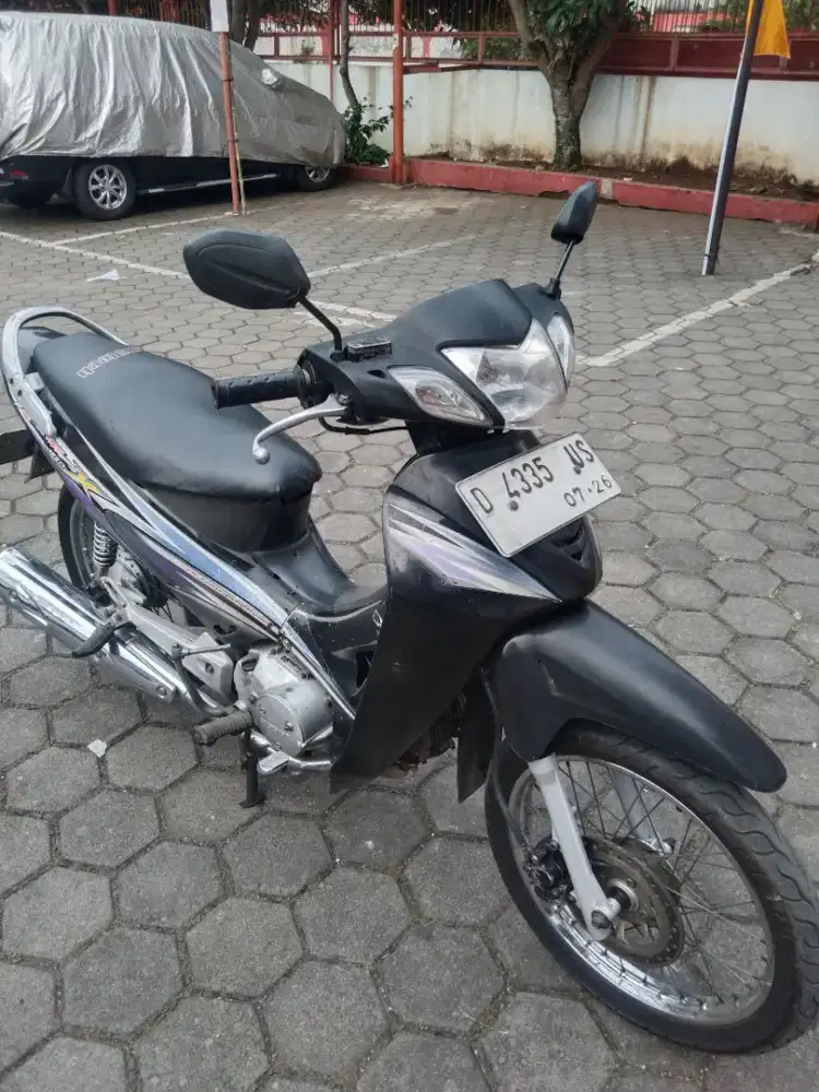 honda kharisma x tahun 2005 monggo