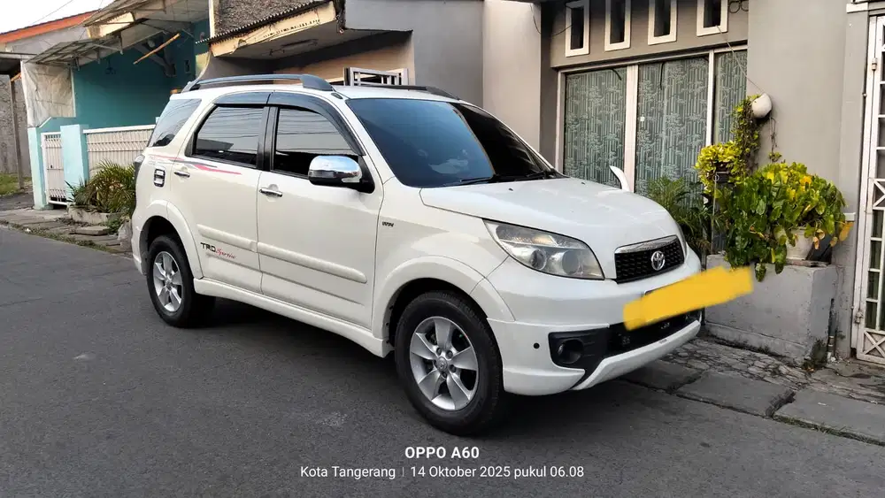 Toyota Rush 2015 Bensin