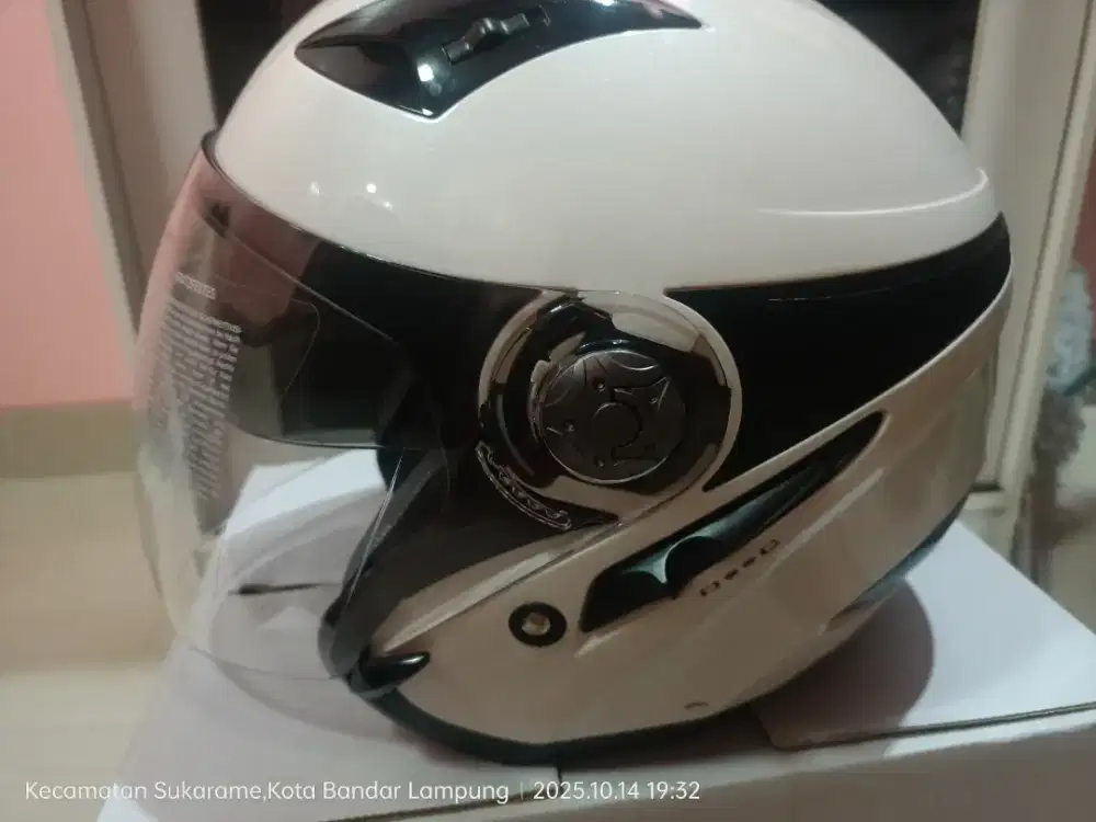 helm ori baru lengkap dg bungkus