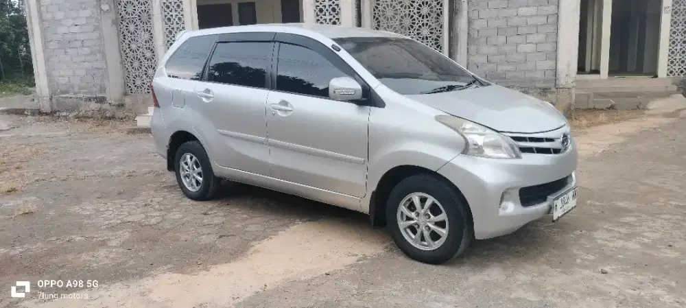 Xenia R 2012, jual cepat