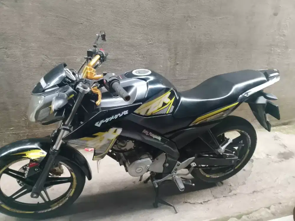 Jual motor Yamaha Vixion nvl