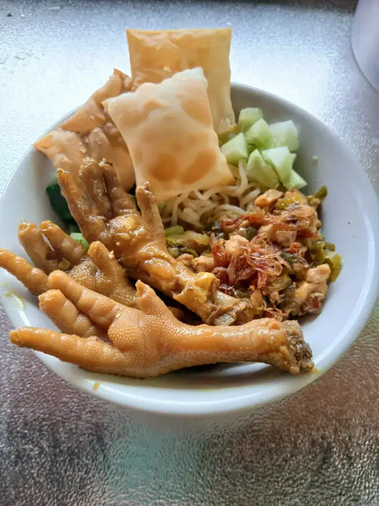 Mie ayam superDua Putri