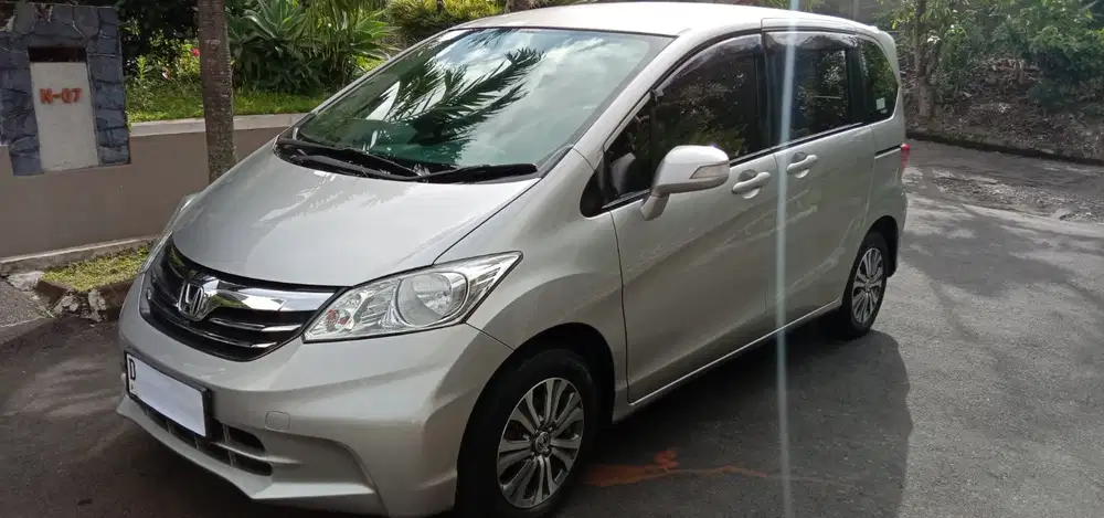 Honda Freed 2014 Bensin