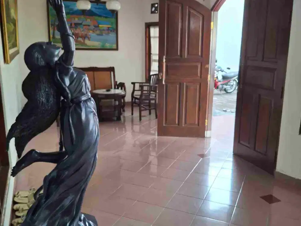 RUMAH KRATON