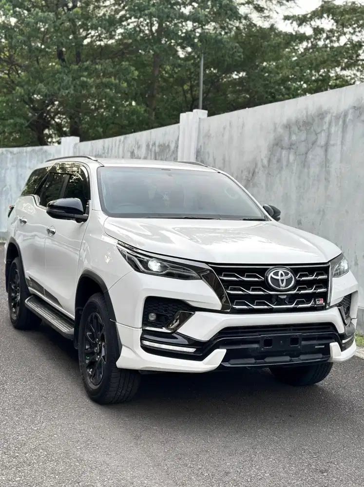 Toyota Fortuner 2023 Diesel