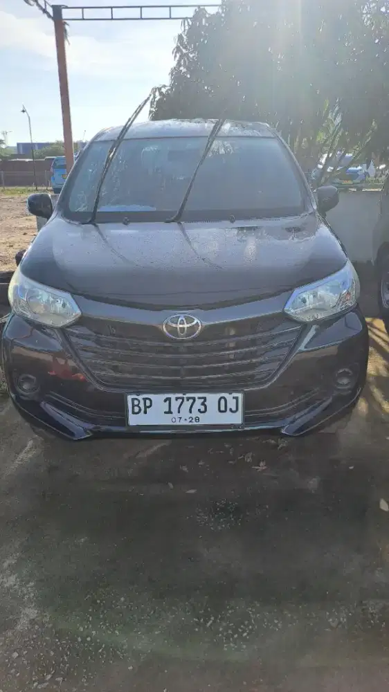 Di jual Mobil Avanza 2017