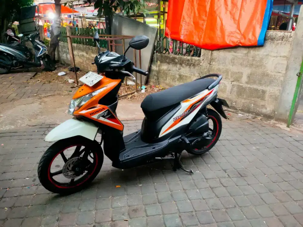Honda Beat 110cc PGM-FI Tahun 2014