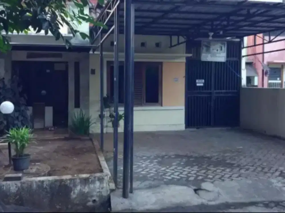 rumah kos putri tembalang, bulusan