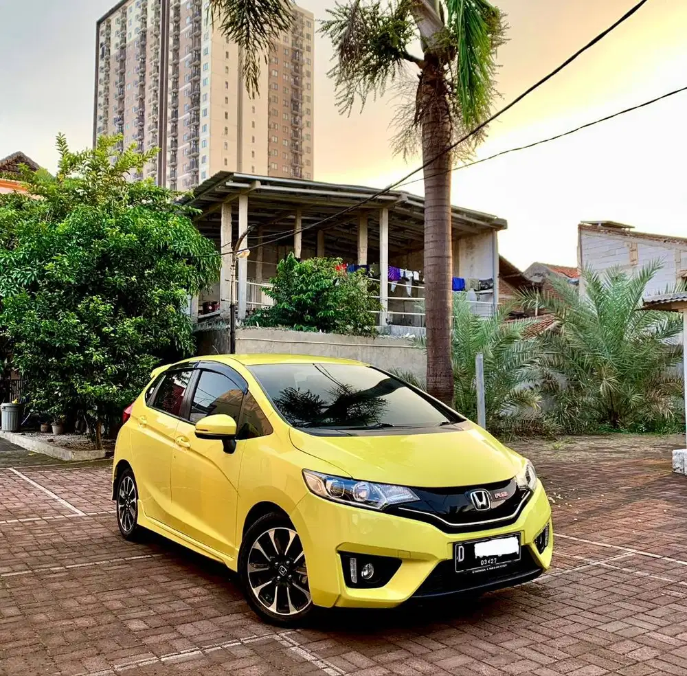 KM61RB- Honda Jazz RS 1.5 AT 2017 Matic 2018 NO PR Dp23JT 2019