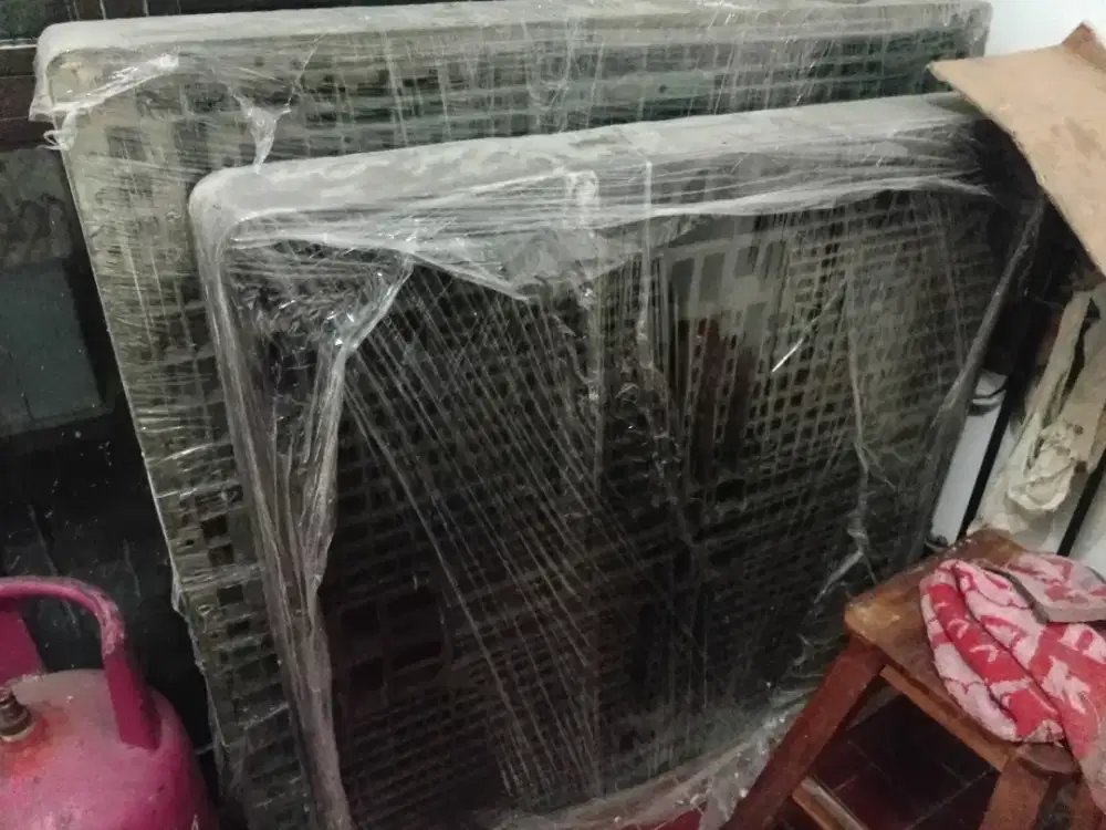 Palet untuk tatakan super tebal