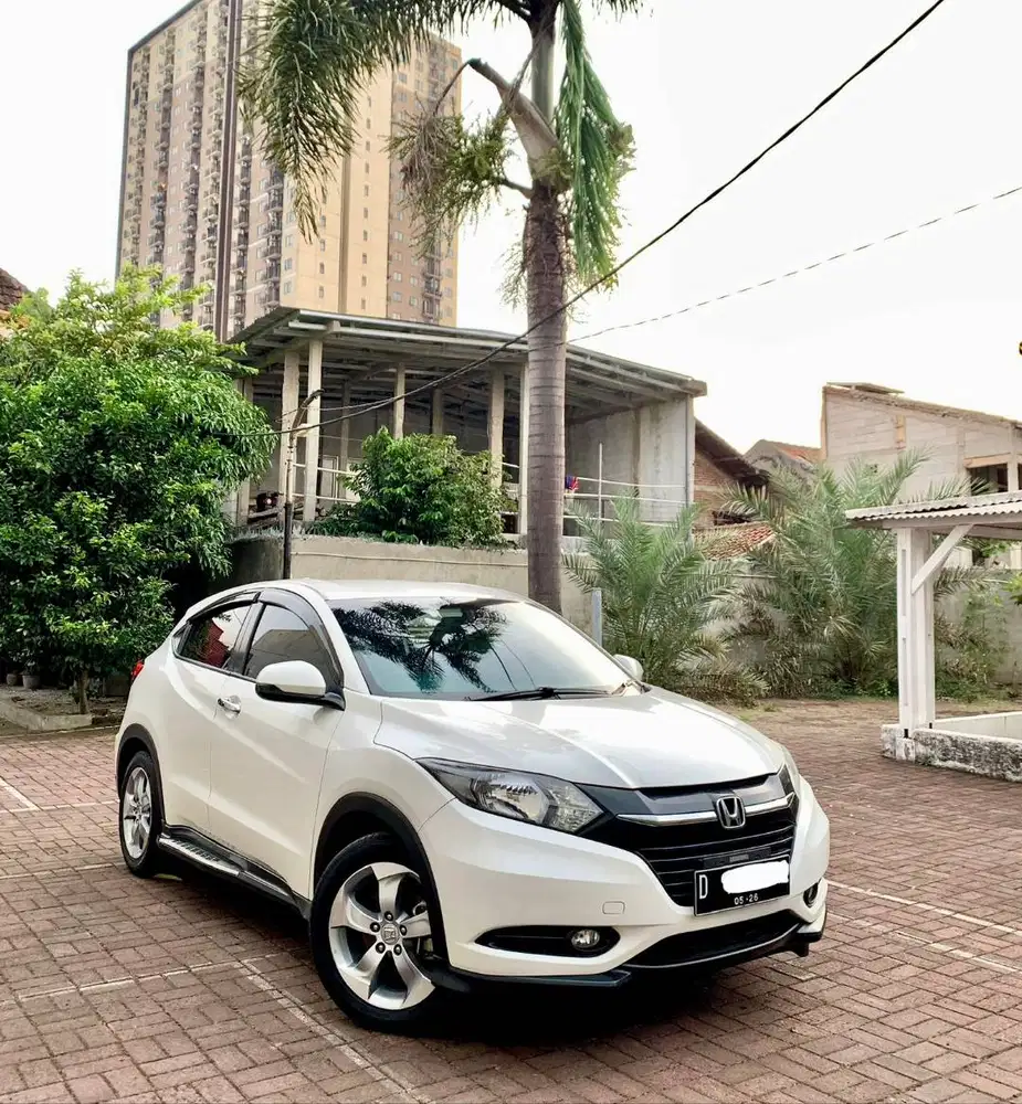 KM71RB- Honda HR-V E AT 2016 Matic Putih 2017/2018 NO PR Dp23JT HRV