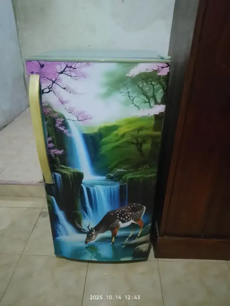 Dijual kulkas Sharp