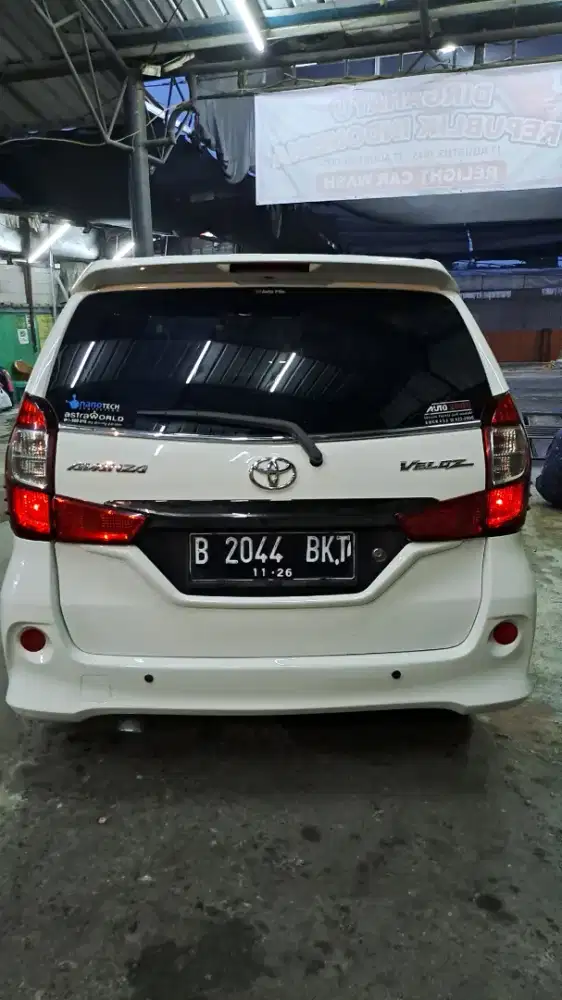 Totoya Veloz 13 M/T 2016