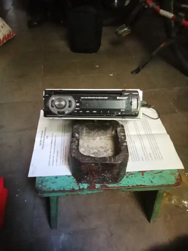 Tape mobil acoustic DVD VCD MP3 mp4 CD SD card bekas
