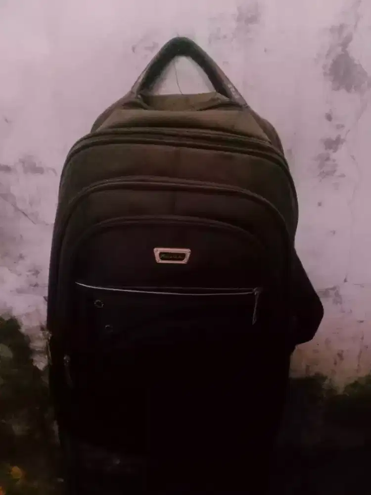 Tas polo baru sekali pake