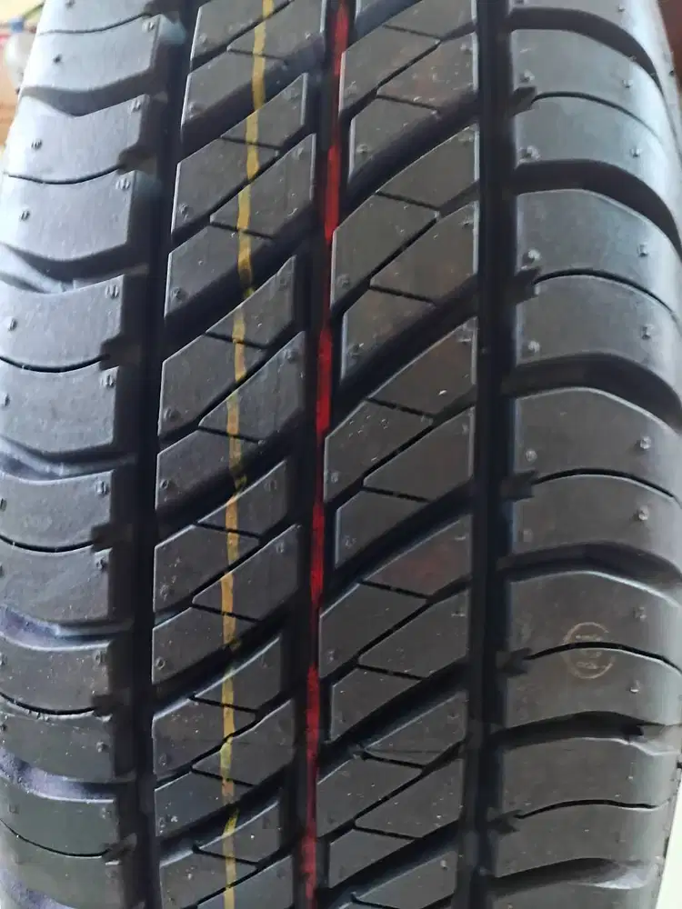 BAN 195/80R15 bridgestone dueler BARU BELUM PERNAH DIPAKAI MASIH 100%