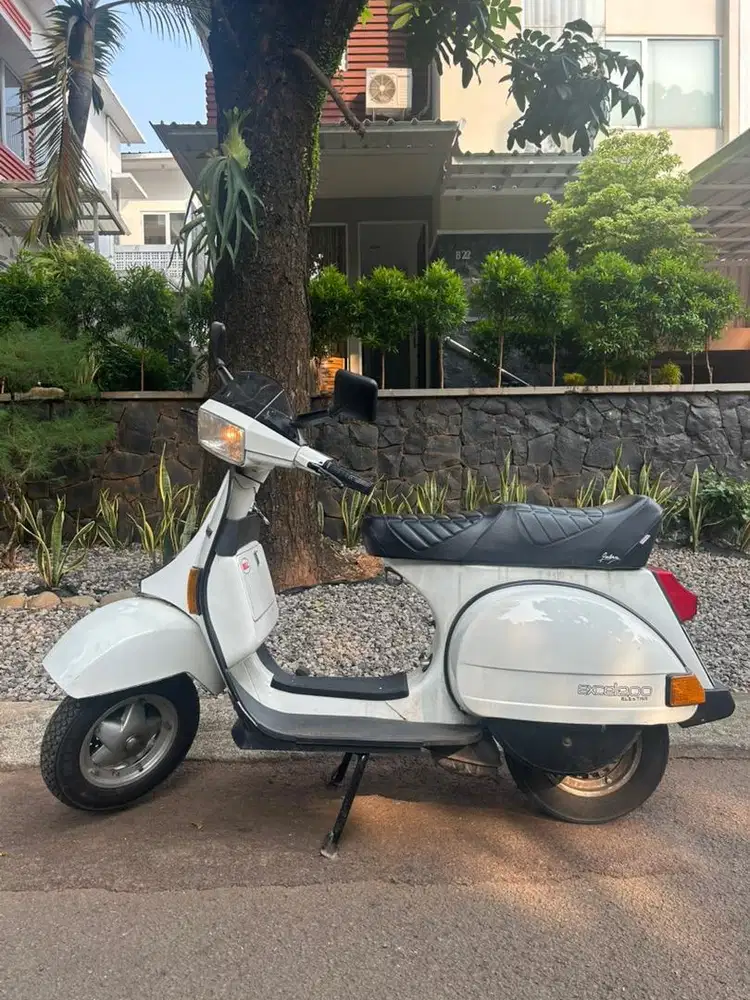 Jual Vespa Excle P200XE Tahun 1987