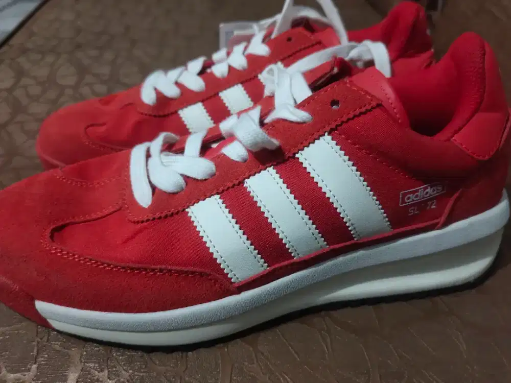 Adidas SL72 baru size 43
