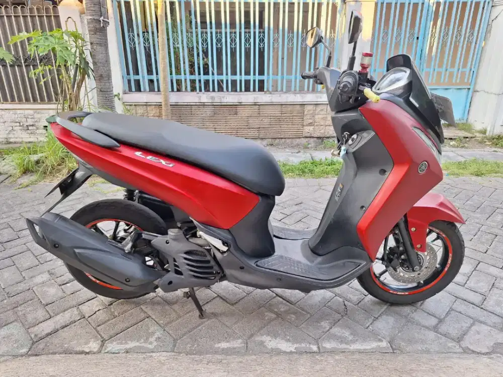 Jual Lexi pemakian 2019 km 40 rb kondisi sgt bagus samsat ikt manyar