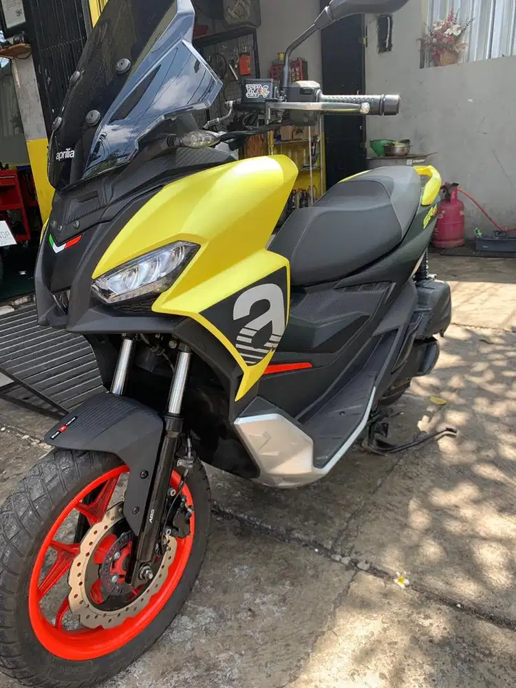 Adventure Scooter
