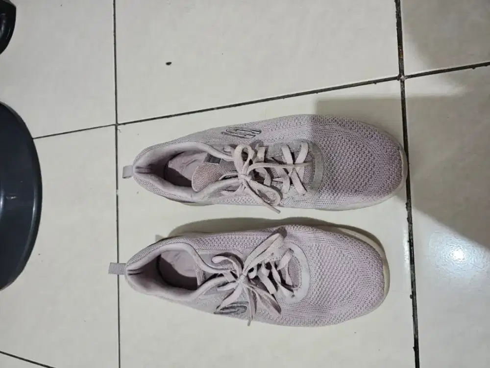 Skechers ungu wanita original