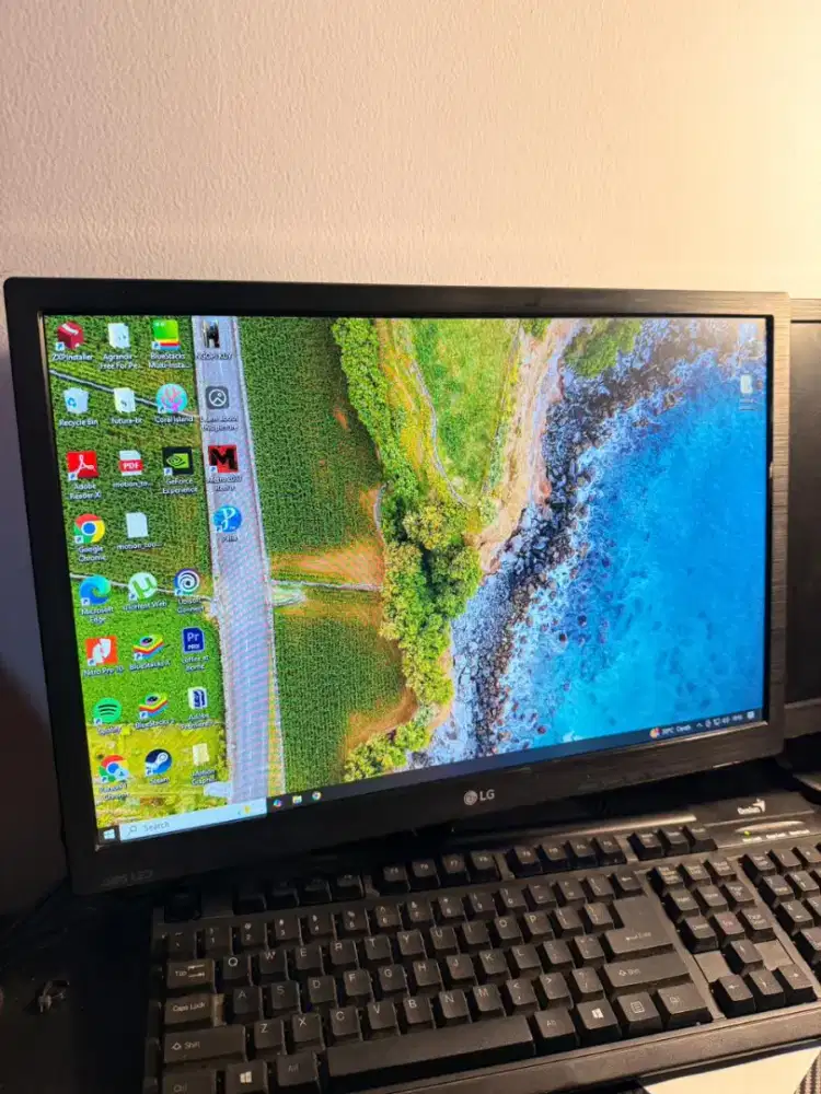 Monitor LG like new 19 inch