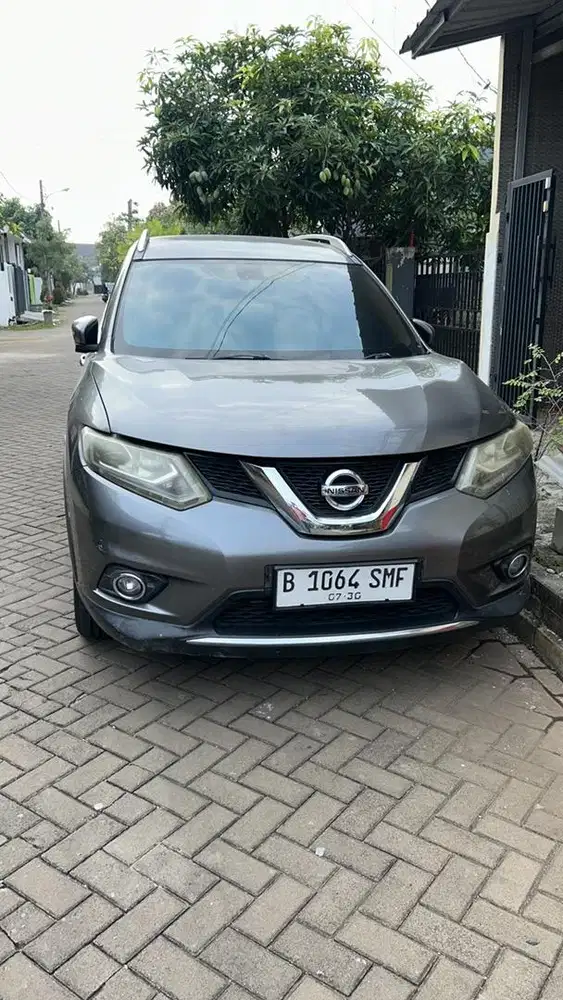 Jual Nissan X-Trail T32 2.5 AT Tahun 2015