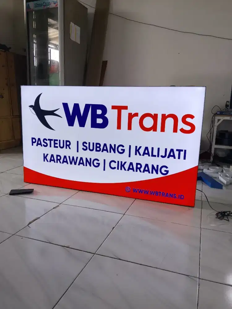 Noen box nyala dua muka