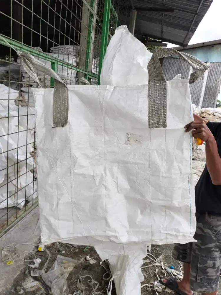 Karung jumbo bag