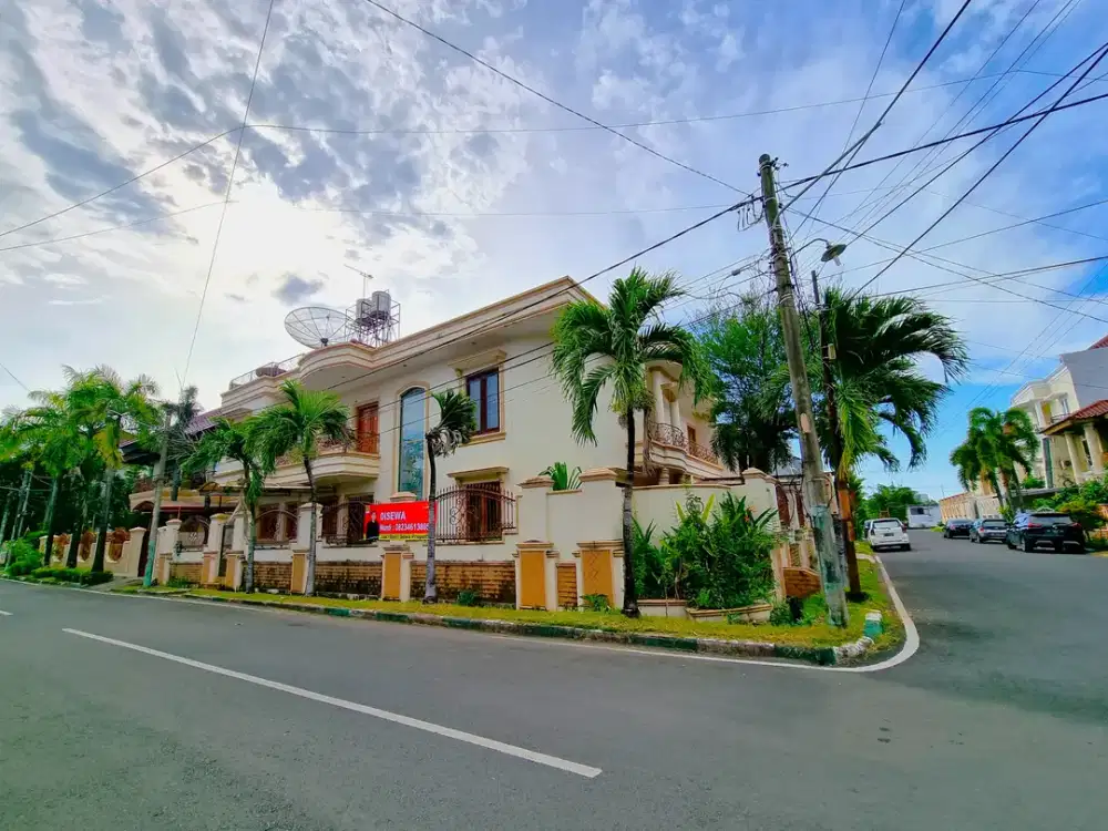 Dijual rumah mewah dikawasan panakkukang makassar