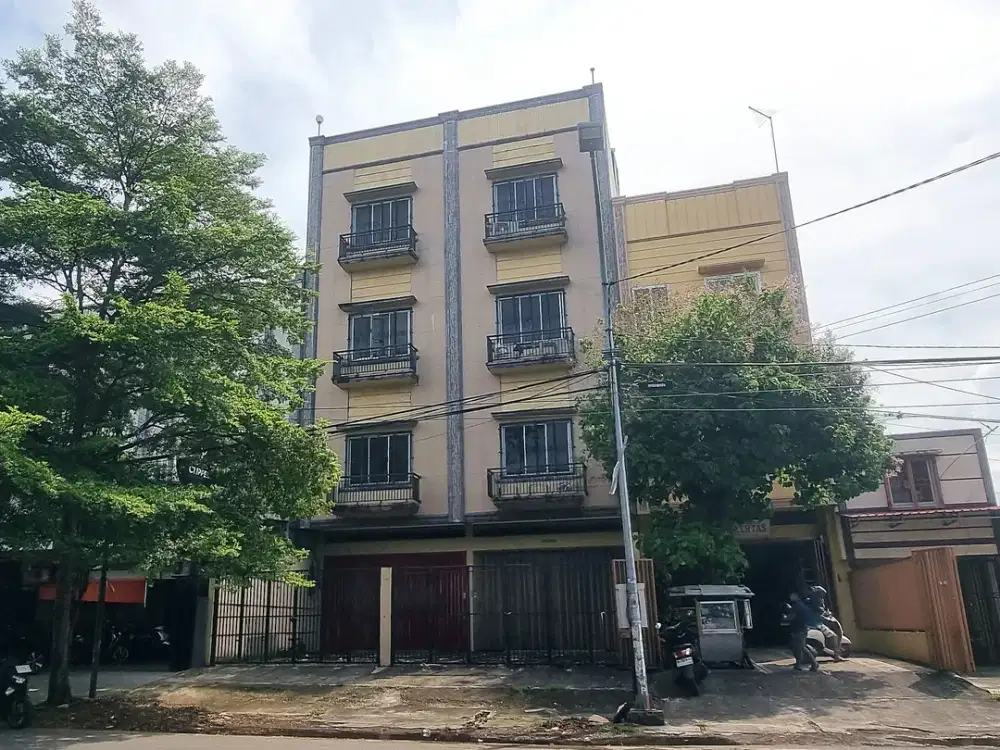 Dijual ruko 2 petak di jl.cendrawasih makassar