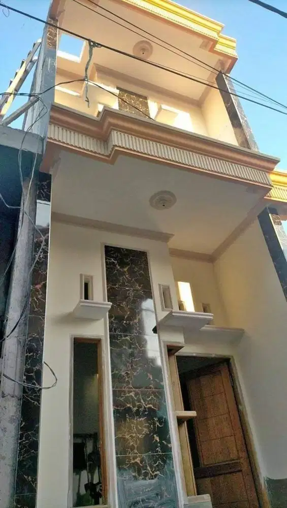 Rumah baru 2 lantai sby pusat akses mobil harga nego