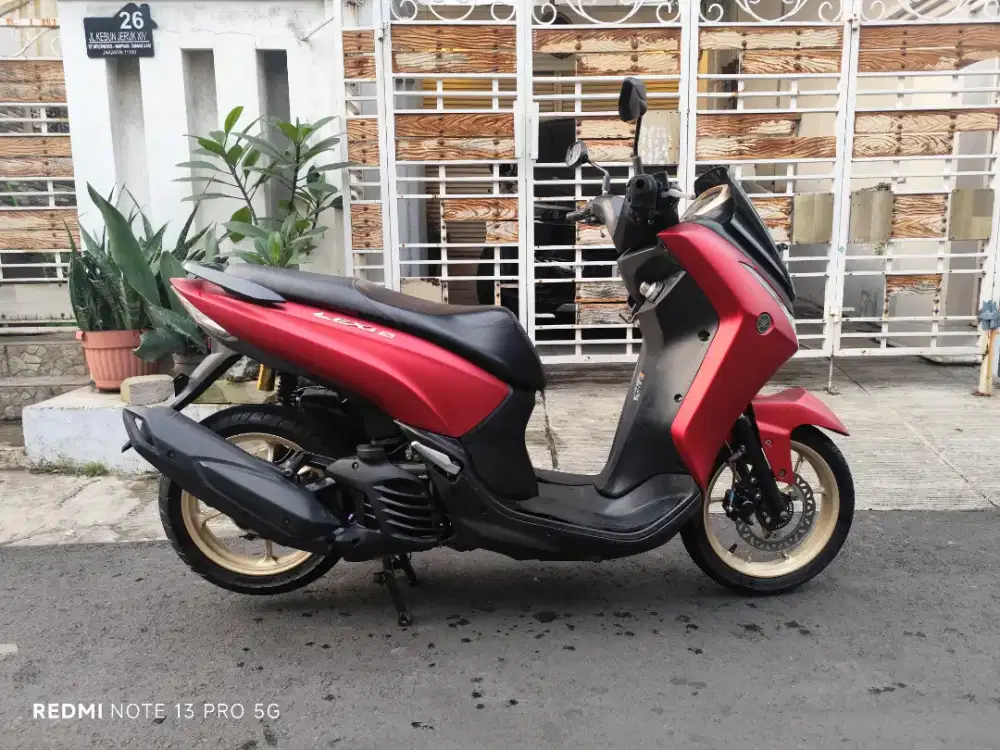 Yamaha lexi 125 s keyless 2021 b dki km low