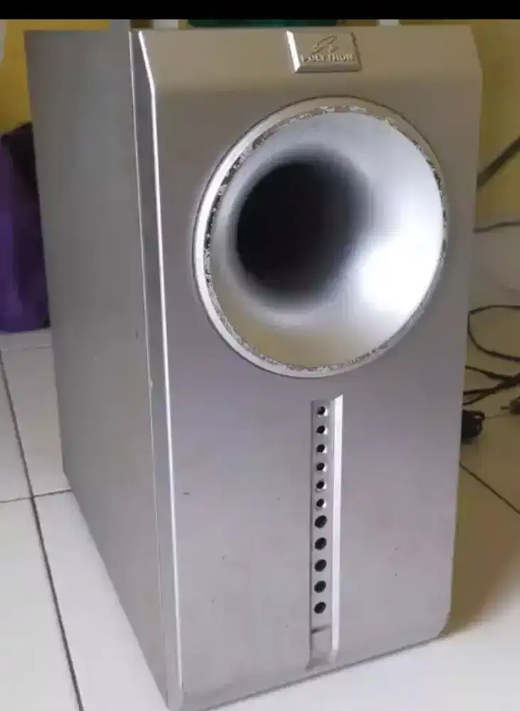 SUBWOOFER AKTIF POLYTRON SWT 168H normal semua ORI kondisi siap pakai