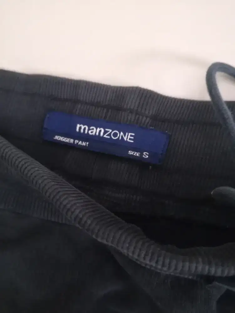 Bismillah Dijual Cepat Joggers Pant Manzone Size S Kondisi Siap pakai