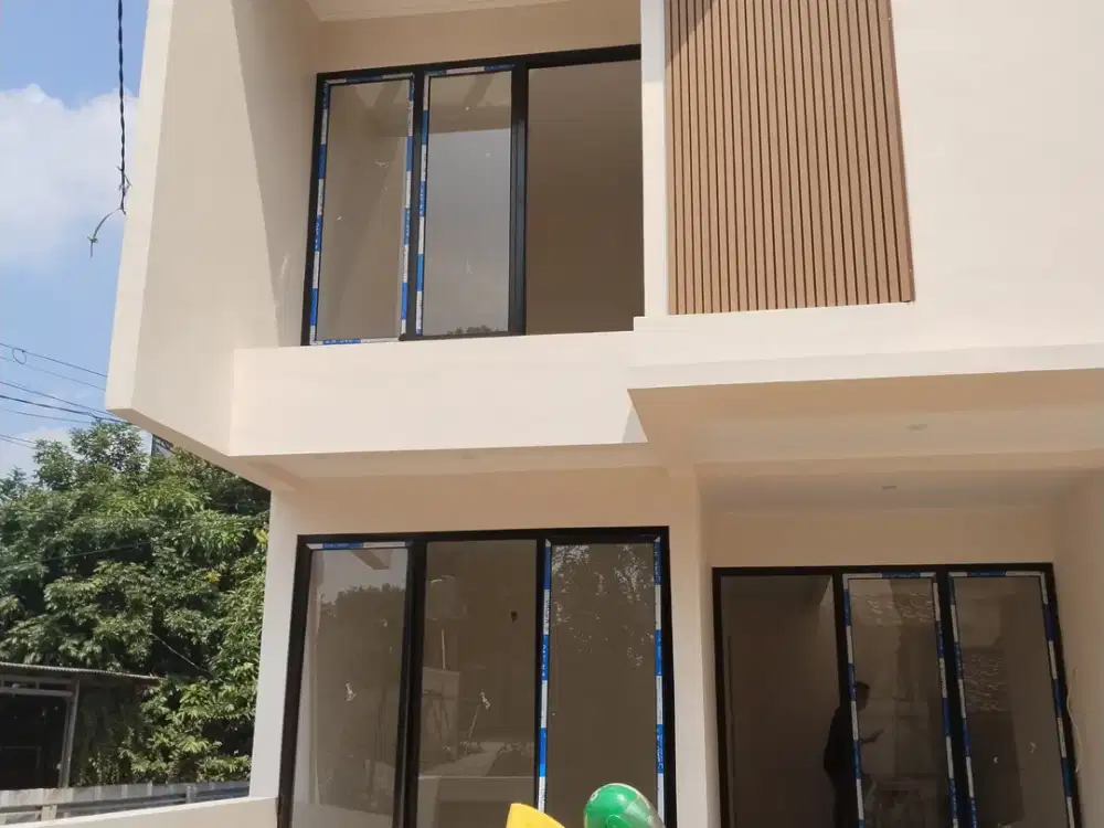 Rumah di jual 630juta di jatiasih