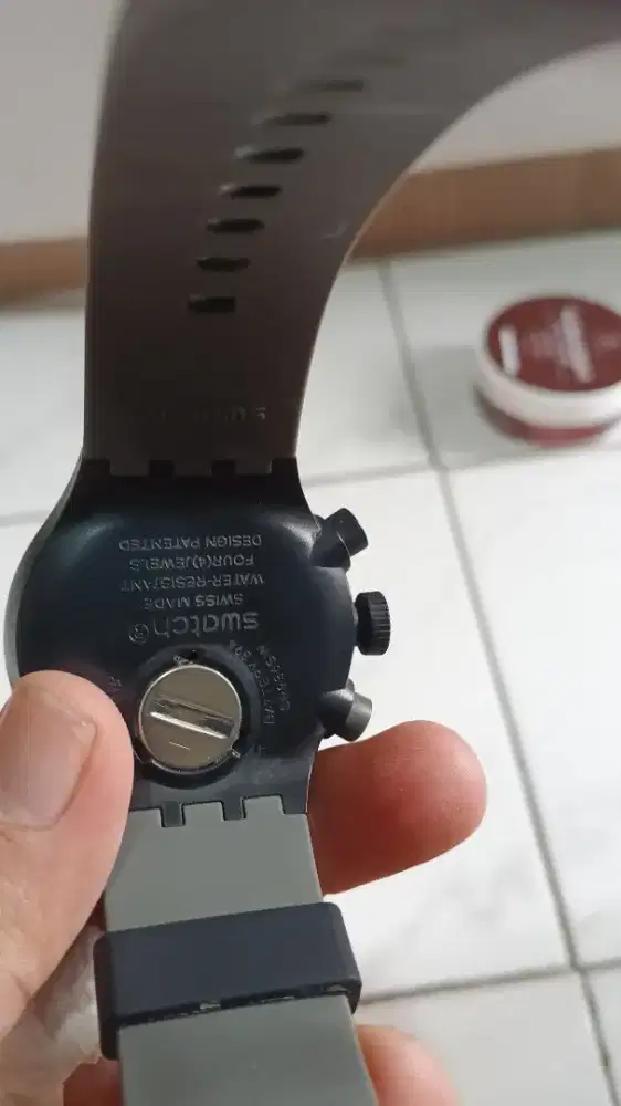 Dijual jam swatc