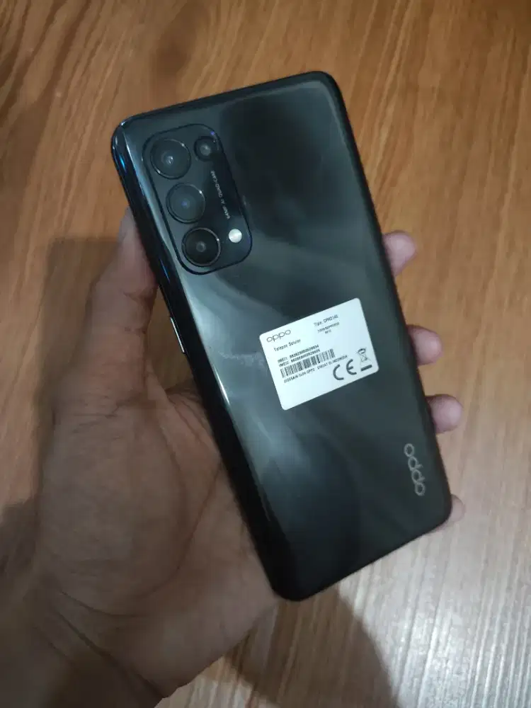 Oppo Reno 5 5G 8/128gb Second Nominus