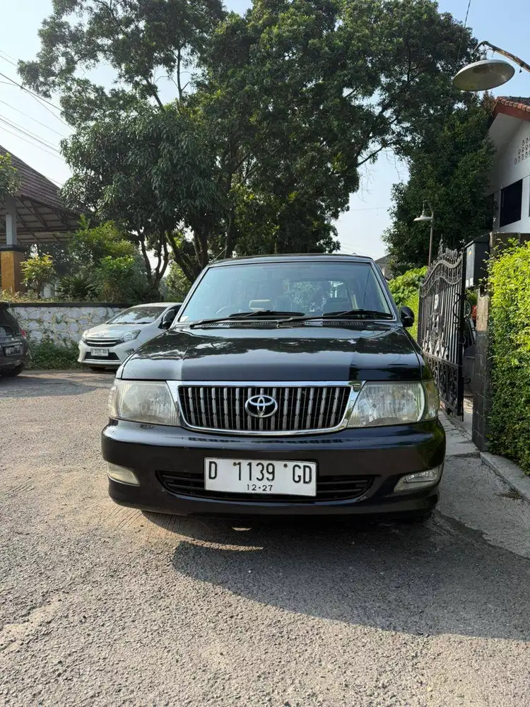 Kijang LGX 2.0 2002 Hitam ISTW