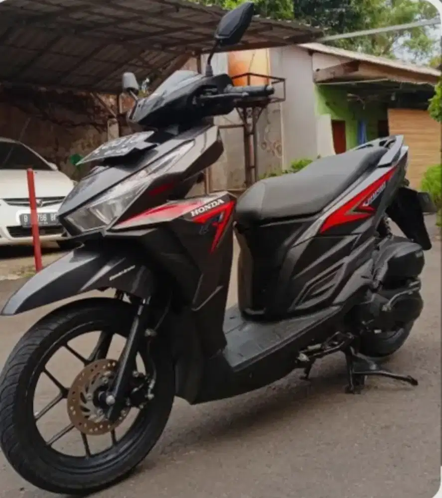 DIJUAL HONDA VARIO 2015