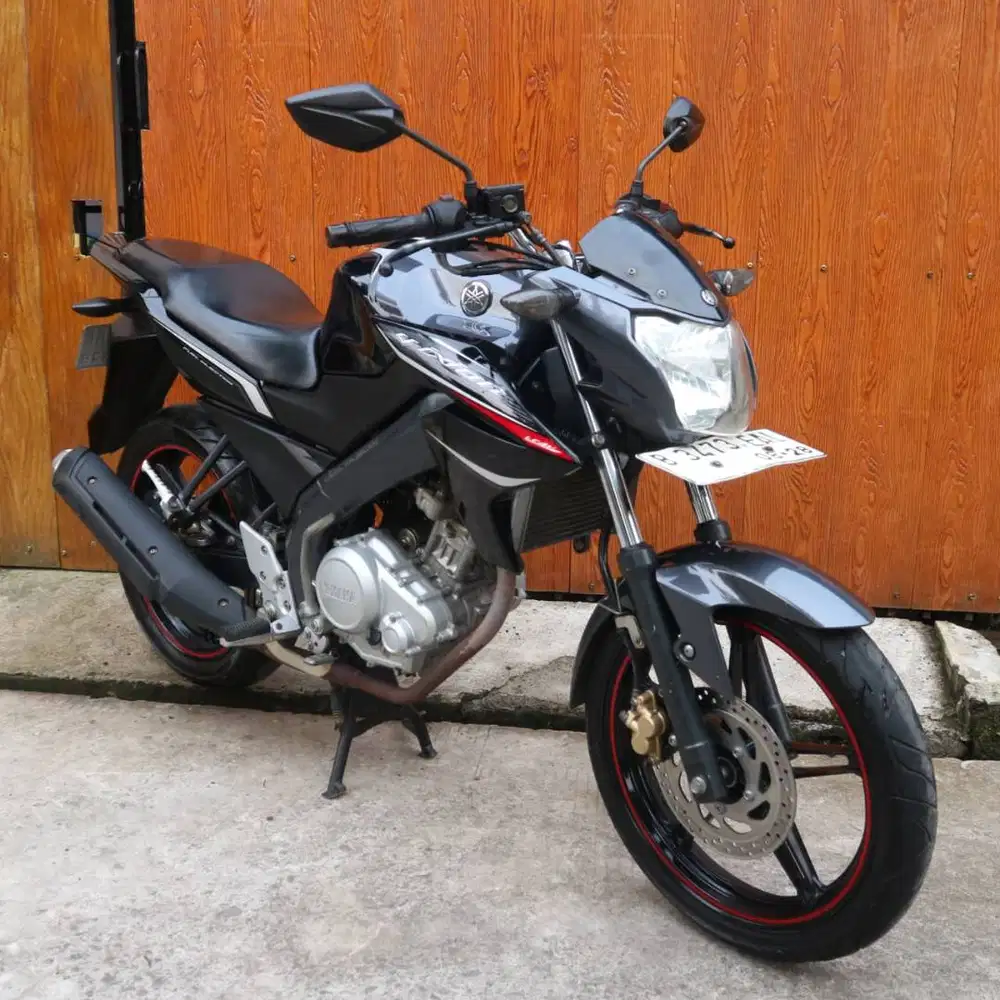 VIXION 2013 PAJAK PANJANG MULUS SIAP PAKE NO PR NO KENDALA