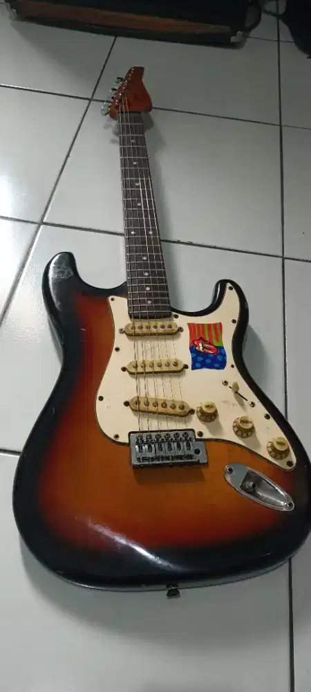 suhr custom lawas