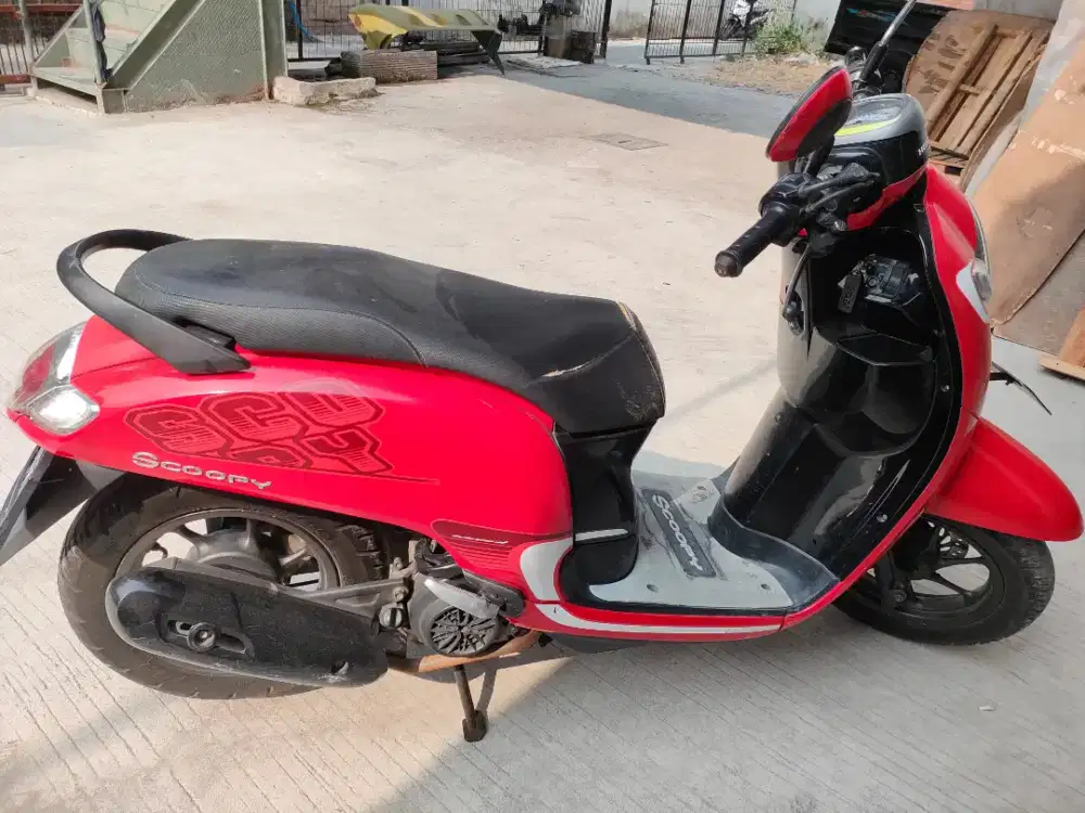 Dijual Scoopy Tahun 2017 Tangan Pertama