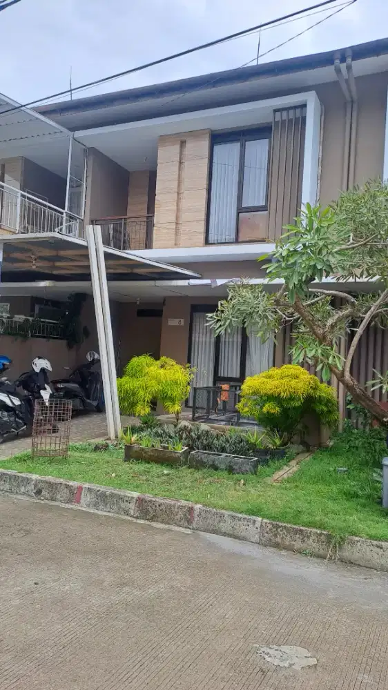 Rumah keren full furnish di buah batu square lingkungan nyaman