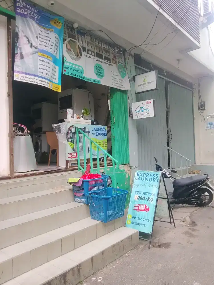 DI CARI CEPAT KARYAWAN