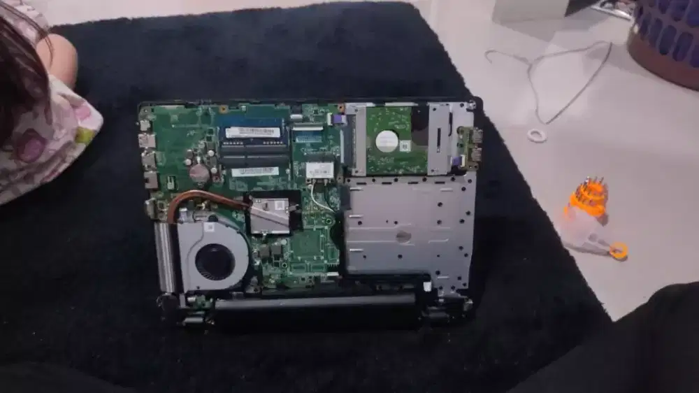 Servis Upgrade Instalasi Komputer, Laptop